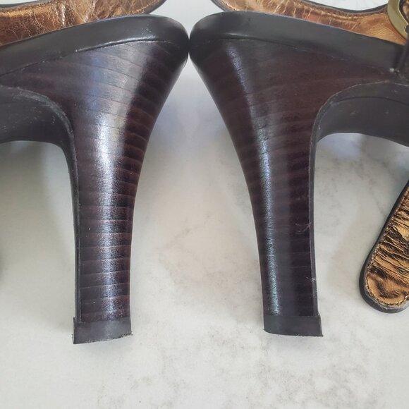 Etienne Aigner Brown Croc Embossed Women's Strappy Leather Sandal sz. 9.5M - Picture 13 of 16